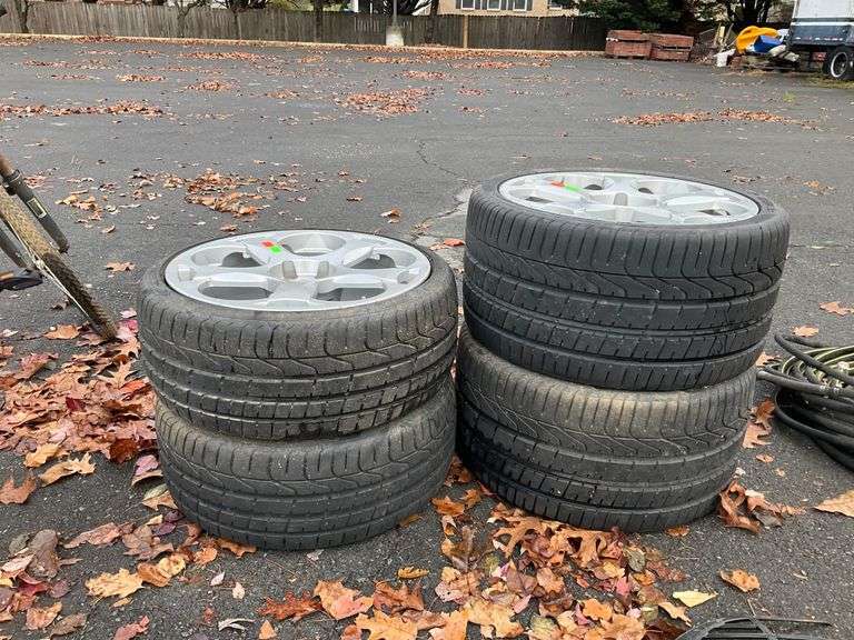 Lamborghini Staggered Tires and Speedline Wheels, 235/35ZR19 and 295/30ZR19