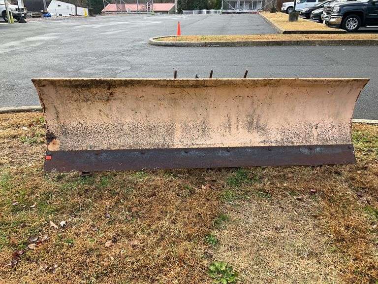 7’6”W Meyer Snow Blade with Mounting Assembly