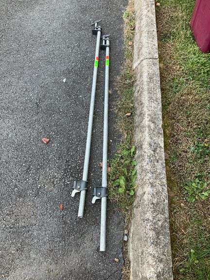 48-Inch Pipe Clamps with Adjustable Heads