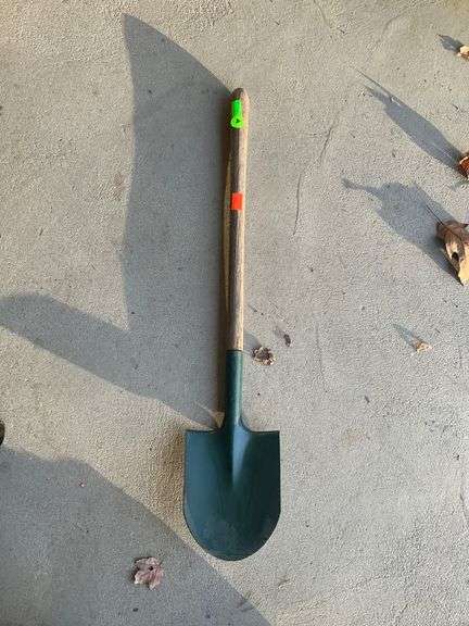 32-Inch Long Shovel with Metal Blade and Wooden Handle