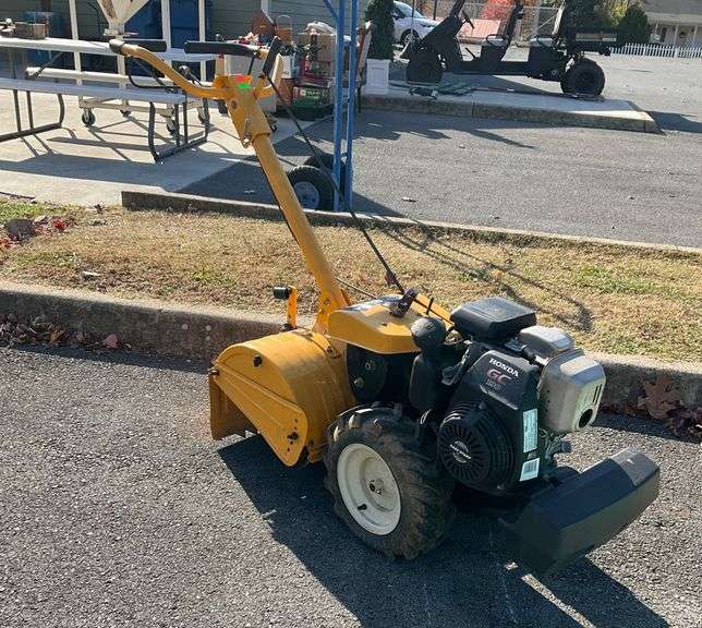 Cub Cadet RT 65 Rear-Tine Tiller with 14” Tilling Width