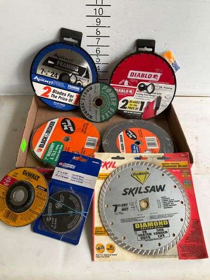 Circular Saw and Grinder Blades Featuring SkilSaw, Diablo, and Black & Decker