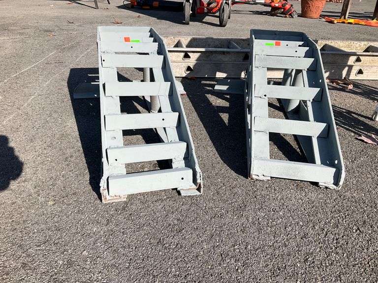 Steel Automotive Ramps, 29″Lx8″W