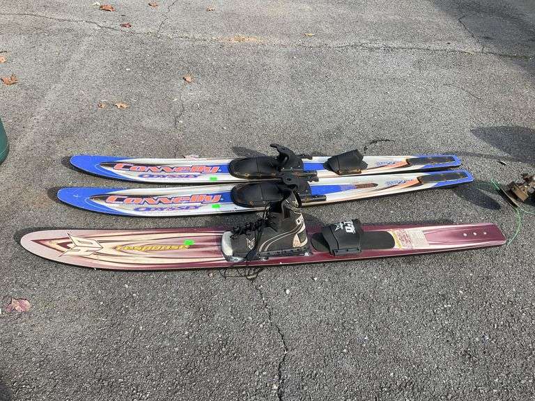 Connelly O’Brien Waterskis and H.O. Response Ski with Bindings