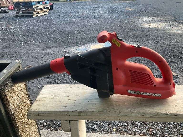 Black & Decker Leaf Hog Electric Blower
