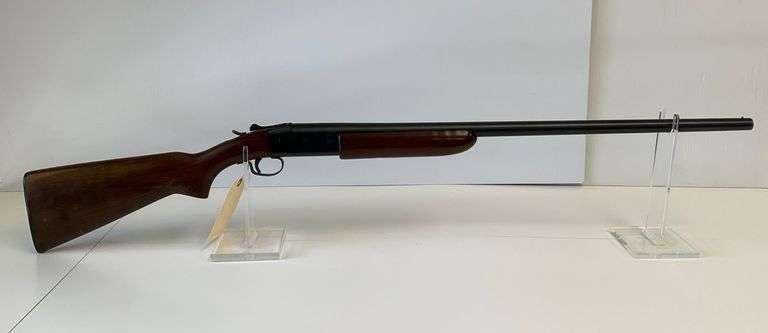 Winchester Model 37 16-Gauge Shotgun with 2 3/4-Inch Chamber (FFL background check required)