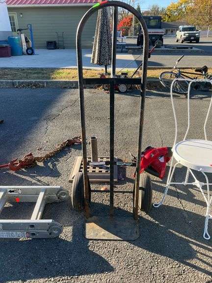 Hand Truck with Pneumatic Wheels and Curved Handle