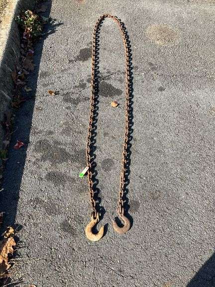 12′ Chain With Two Metal Hooks