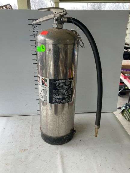 2.5-Gallon Pressurized Water Fire Extinguisher, UL Listed