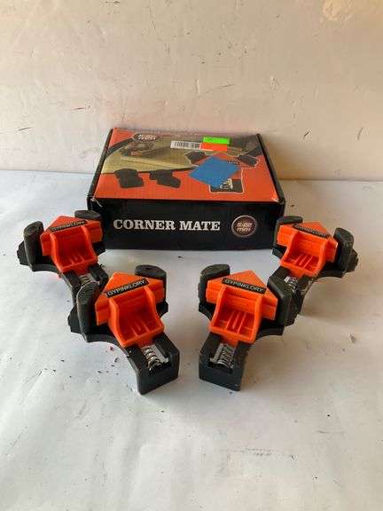 Four Gypinklory Corner Mate Clamps with Original Box