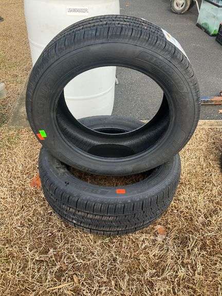 Pair of Like New 215/55R17 Goodyear Tires