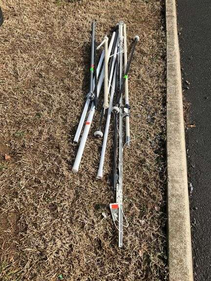 Mixed Lot of Curtain Rods in Assorted Materials and Styles