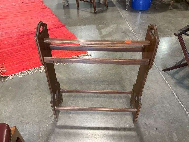 24″ Dark Stained Wood Quilt Rack with Heart Cutout Details