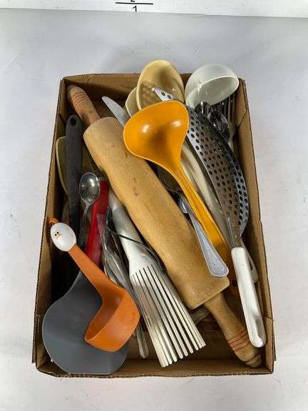 Assorted Kitchen Utensils and Flatware - Hash Auctions