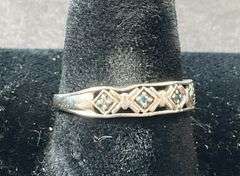 Genuine Blue Diamond Band 1.6 grams Sterling Silver size 8