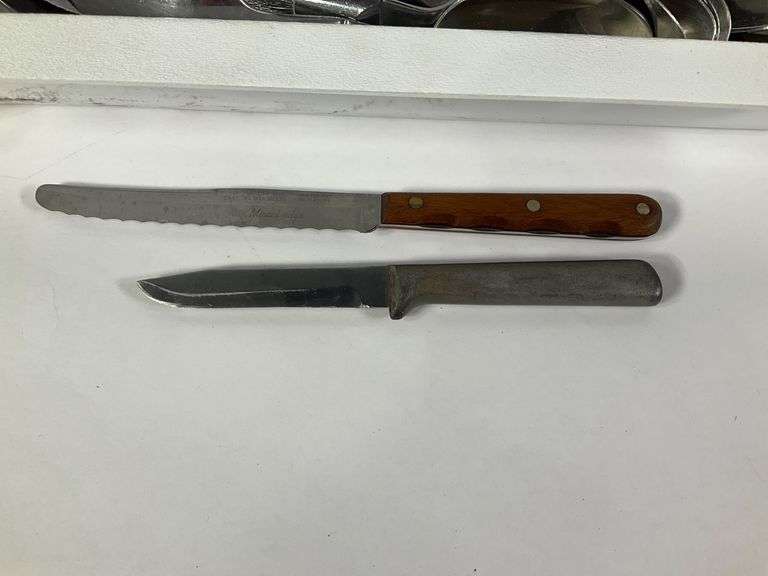 Assorted Flatware and Kitchen Knives - Hash Auctions
