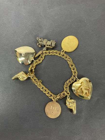 1974 charm bracelet goldtone
