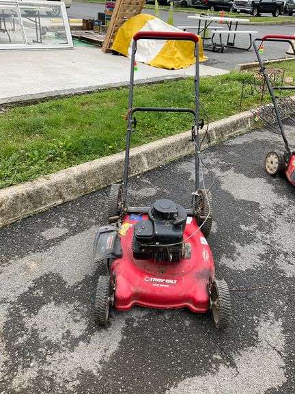 Troy-Bilt 21-Inch Push Lawn Mower with Briggs & Stratton Engine