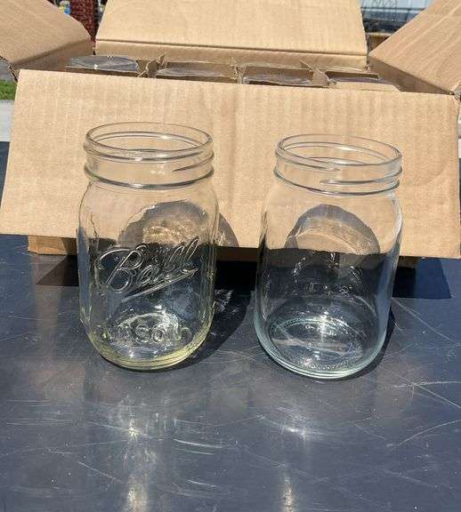 12 Canning Jars, Pint Size
