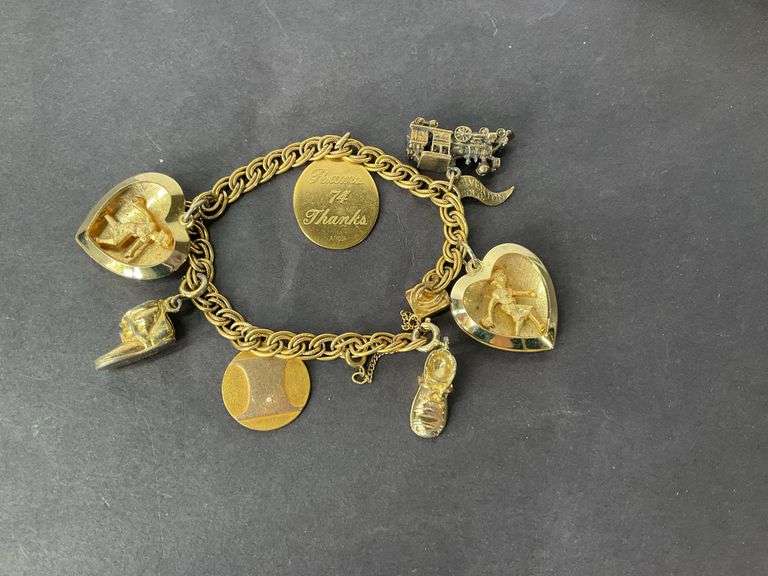 1974 charm bracelet goldtone