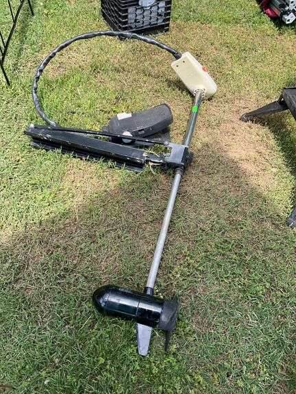 Motorguide 12V Three 36 736 Trolling Motor With Foot Pedal