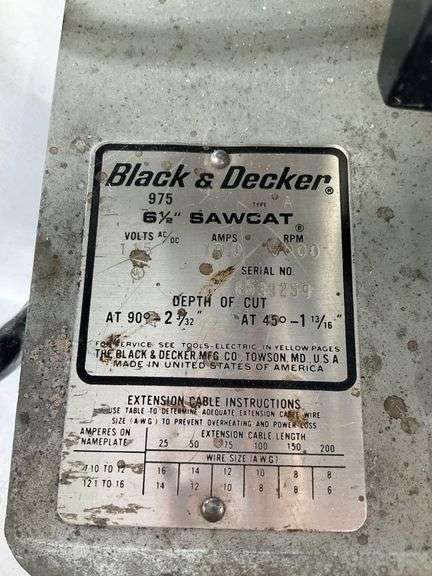 Black & Decker 975 Sawcat 6 1/2-Inch Circular Saw