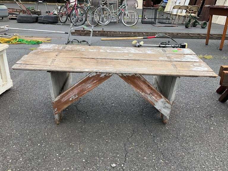 Wooden Bench With Cross-Braced Legs