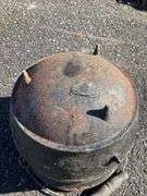 Metal Three-Legged Pot with Handle, 9.5” Diameter