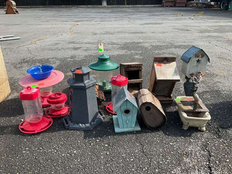 Birdhouses, Bird Feeders, Chicken Feeder, and Hummingbird Feeders