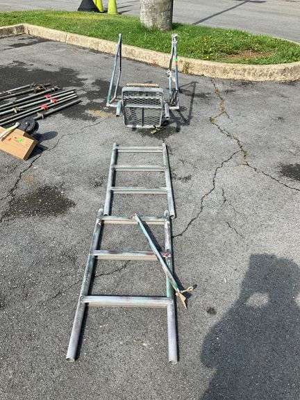Metal Tree Stand with Ladder Components