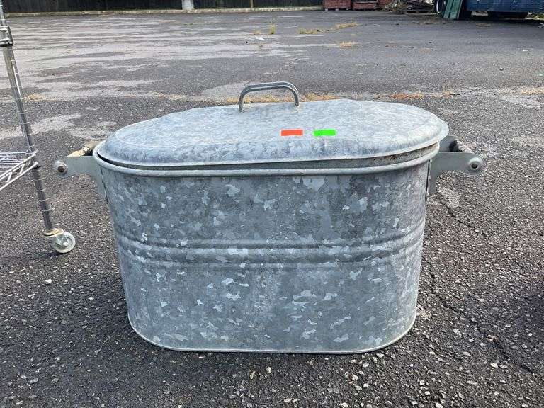 Galvanized Two-Handle Tub with Lid, 21”L x 12”W