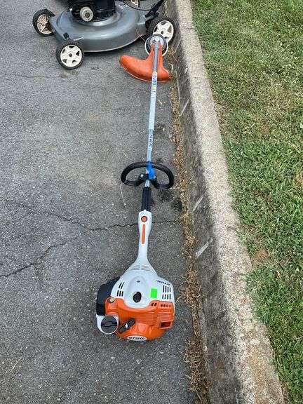 Stihl Weedeater, model FS56RC, we again had this one started.