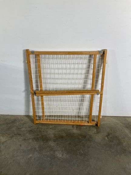 32 Inwire Gate Expandable Wood and Metal Safety Gate with White Wire Panels, 32in Tall ...
