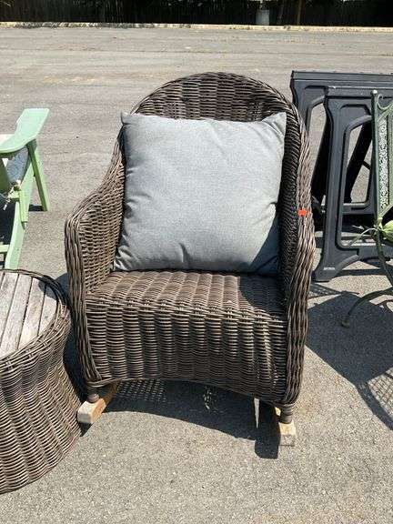 3-Piece Wicker Set With Two Rocking Chairs and Round Table