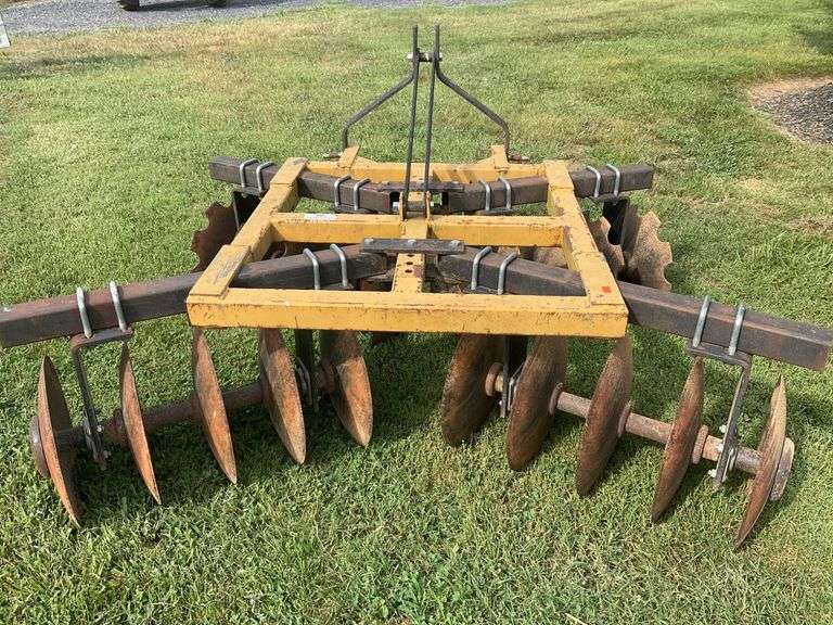 King Kutter 18-20-CBFY Box Frame Disc Harrow with 18-inch Blades