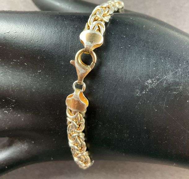 Plain Silver Bracelet 7.3 grams Sterling Silver size 8"