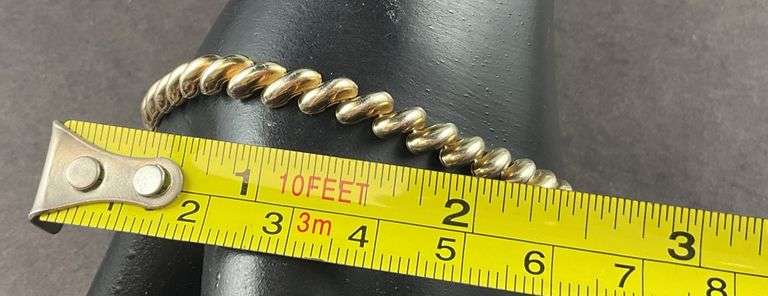 Gold Tone Bracelet Made In Italy 9.7 grams Sterling Silver size 8"