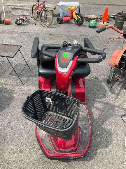 Pride Mobility Celebrity X Electric Mobility Scooter
