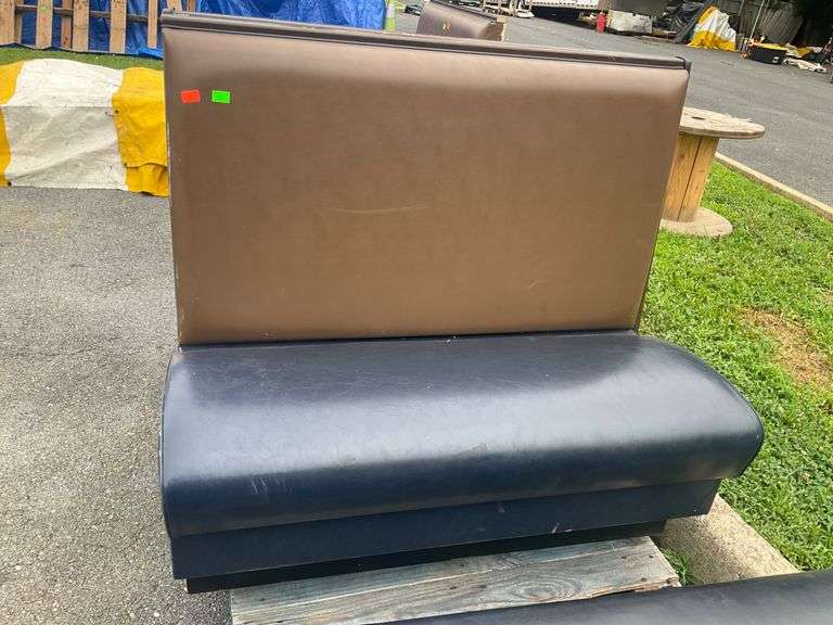 Restaurant Seating Booth with Two-Tone Upholstery, 36-Inch Sitting