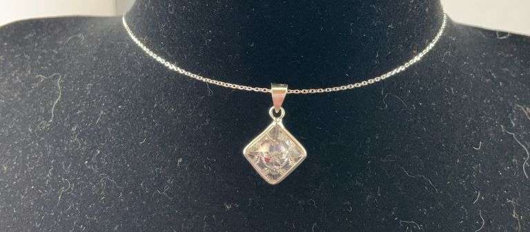 Sterling silver CZ pendant necklace 18in