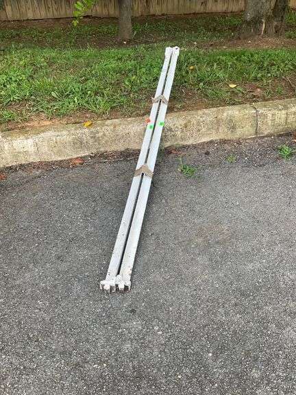 Metal Bed Rails for Frame Support