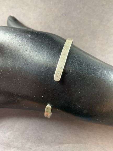 Thin Silver Cuff Bracelet "Love Believe Dream" Engraved 6.8 grams Sterling Silver size 2 1/4"