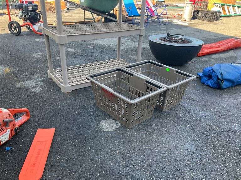 Gray Plastic Handheld Baskets