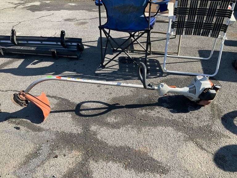 Stihl FS 38 Gas-Powered Weedeater