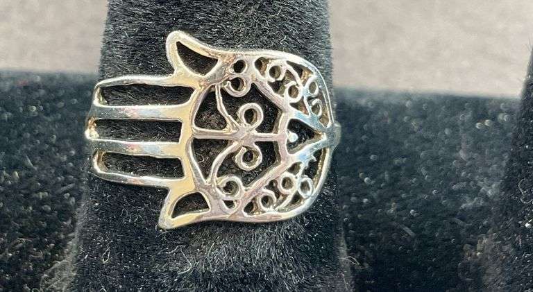 Sterling silver size 6 Hamsa ring 1.34g