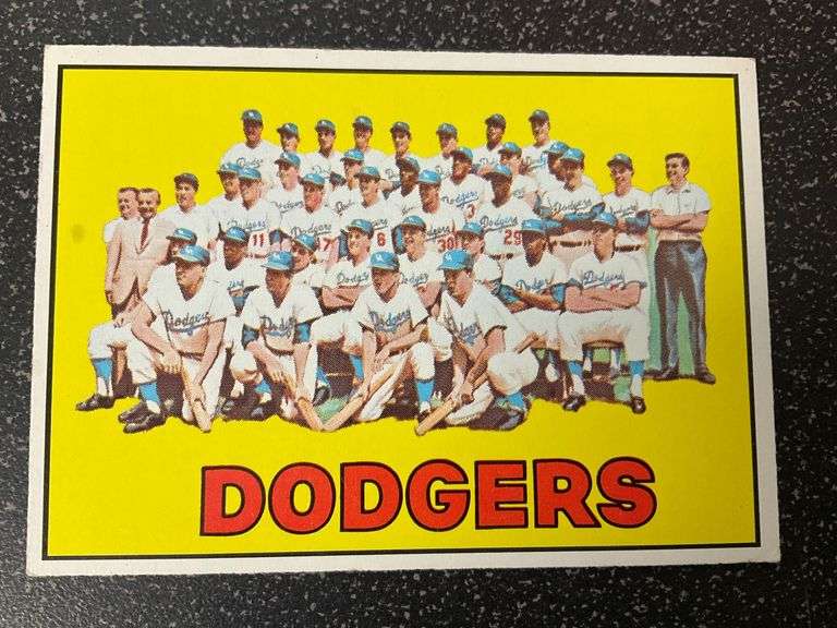 1967 Topps #503 Los Angeles Dodgers Team Card