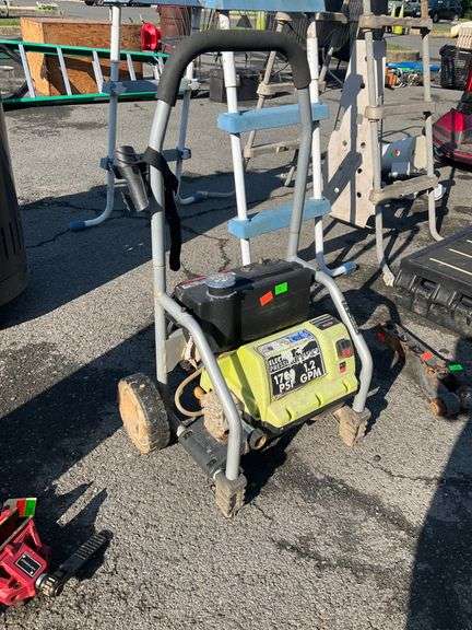 Electric Pressure Washer with 1700 PSI and 1.2 GPM Specifications