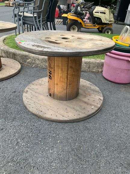 Wooden Spool, 36-Inch Diameter x 25-Inch Height