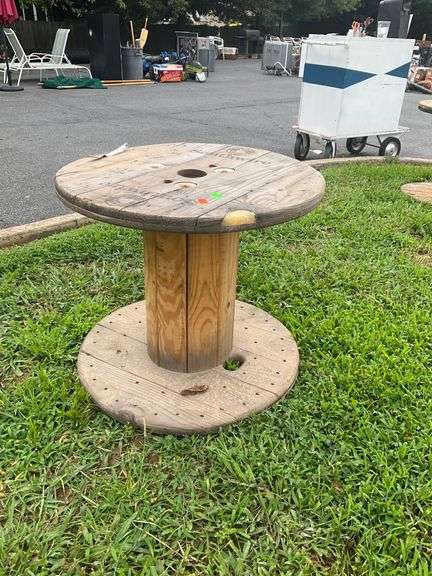 Wooden Spool With 24-Inch Height and 28-Inch Diameter