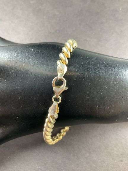 Gold Tone Bracelet Made In Italy 9.7 grams Sterling Silver size 8"